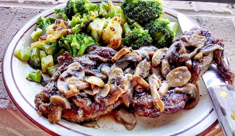 ribeye-keto-restaurant-meals